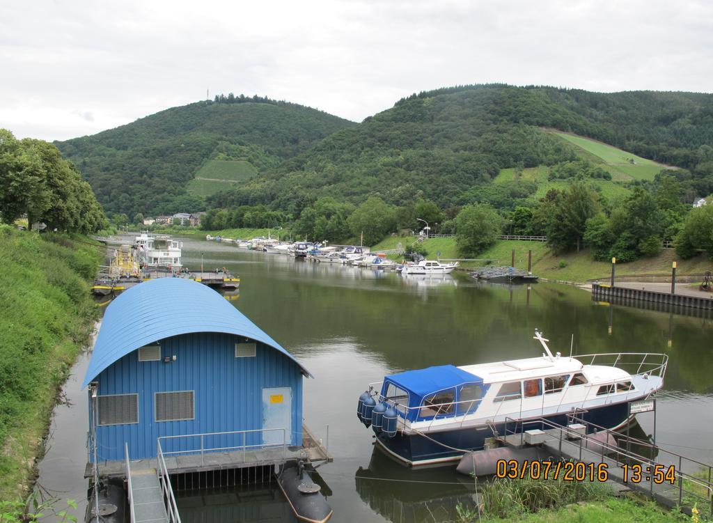 Mosel - River - Quartier 31 Lieser Esterno foto